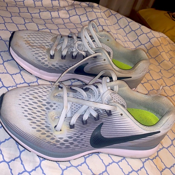 Nike zoom size 7 worn a couple of times - Picture 1 of 2